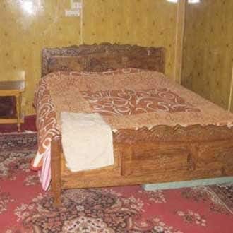 Golden Lily Group of Houseboat, Srinagar 2